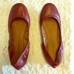 Lucky brand leather flat!
